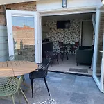 Viruly32Holiday Voor 2 Personen En 1 Baby
